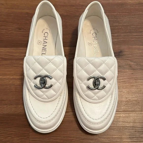 CHANEL ヴィンテージ ホワイトレザー バレッタ CHANEL ヴィンテージ ホワイトレザー バレッタ 楽天市場